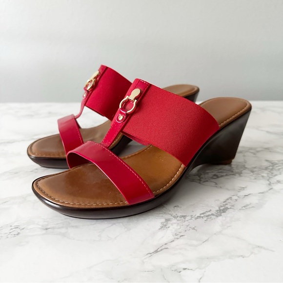 Italian Shoemakers Shoes - Italian Shoemakers Red Stretch Elastic Wedge Sandal Women’s Size 7.5